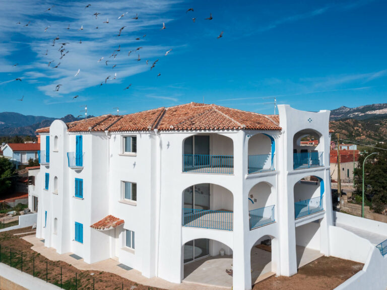 Edil Costa Sarda CASA MARIS flat for sale with sea view in Sardinia